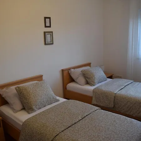 Apartment Dodo Kastela